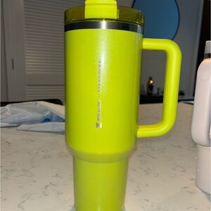 40 oz stanley X starbucks